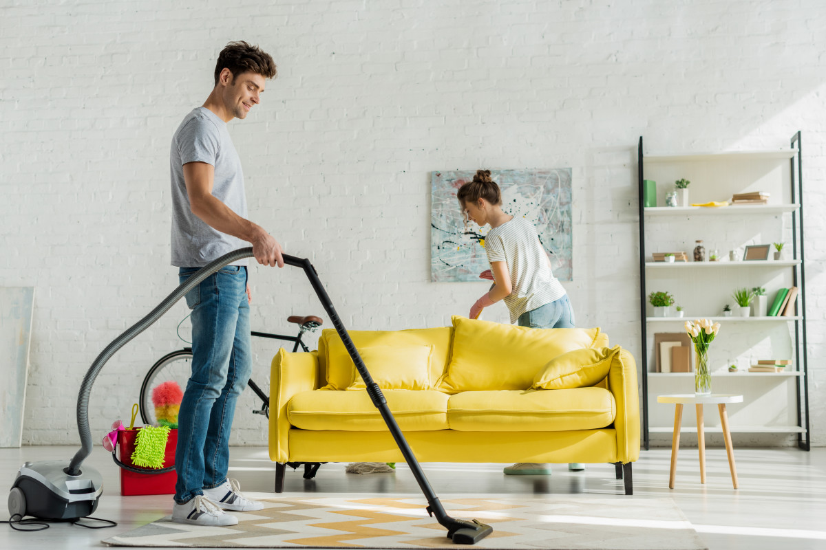 Bigadiç Bayan Temizlikçi